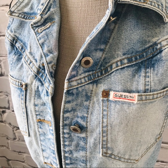 Guess Vintage Light Denim Cropped Jean Jest - Picture 5 of 7